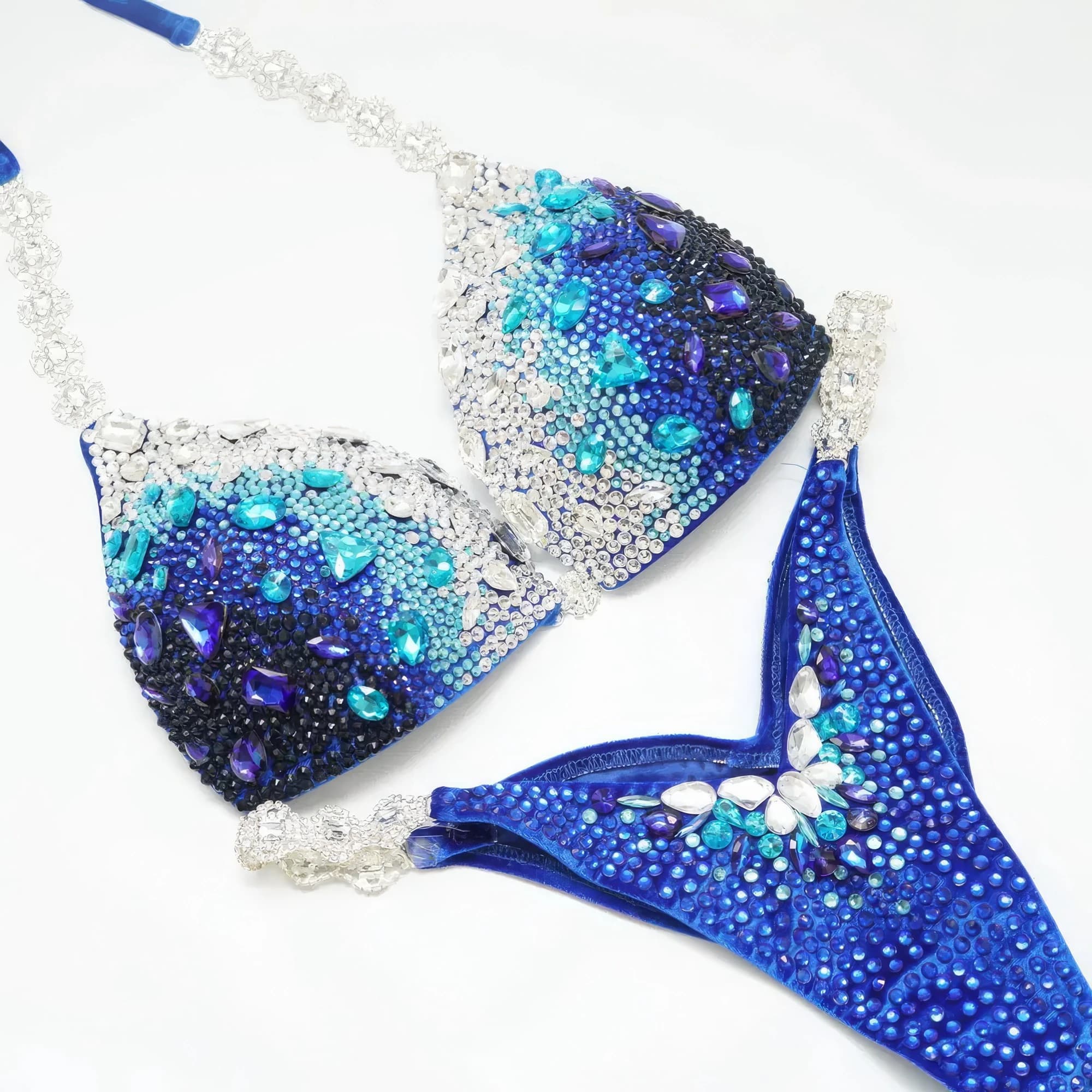 ビキニ コンテスト デザイン